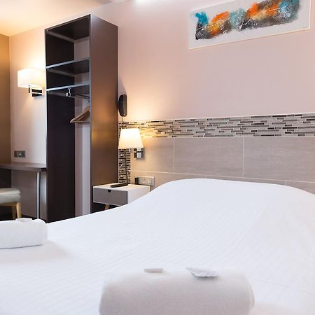Wink Hotel Juvisy Экстерьер фото