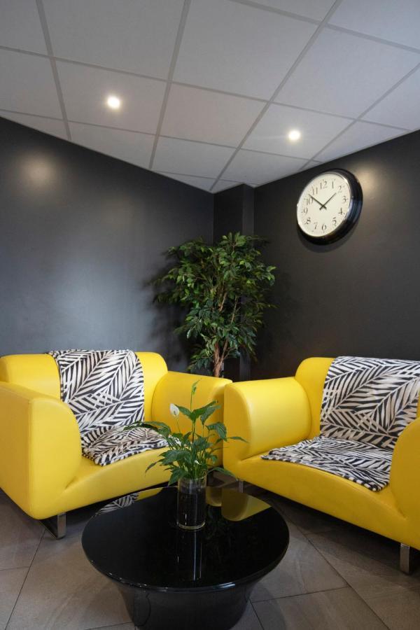 Wink Hotel Juvisy Экстерьер фото