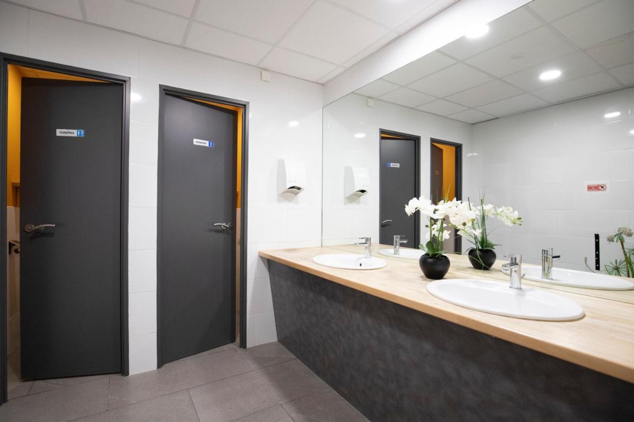 Wink Hotel Juvisy Экстерьер фото