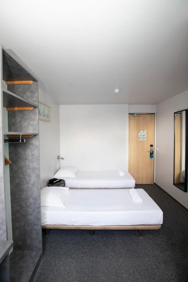 Wink Hotel Juvisy Экстерьер фото