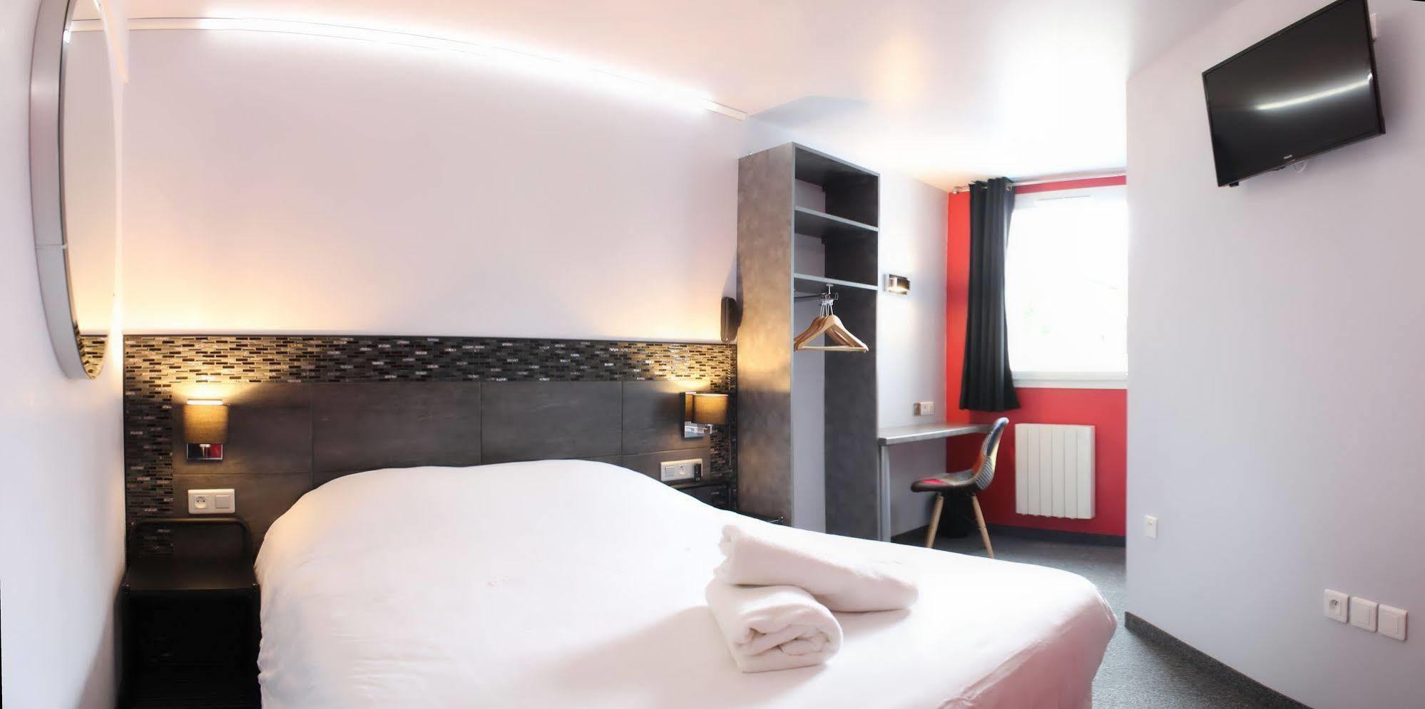 Wink Hotel Juvisy Экстерьер фото